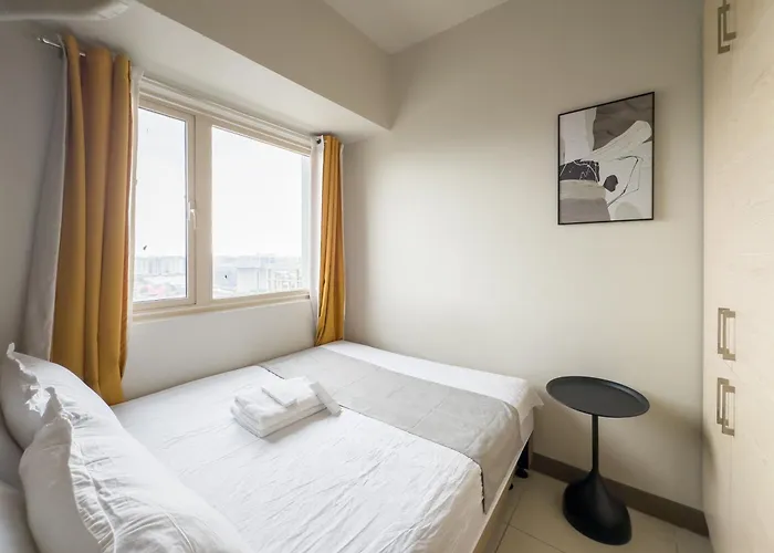 Apartment Gemstonebr In Smdc Coast Residences