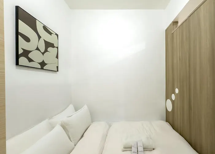 Gemstonebr In Smdc Coast Residences * Manila