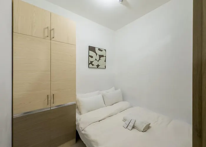 Gemstonebr In Smdc Coast Residences * Manila