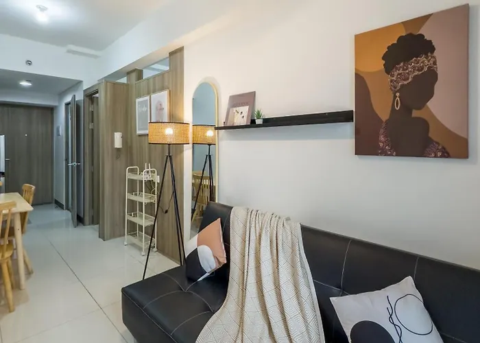 Gemstonebr In Smdc Coast Residences Apartment *