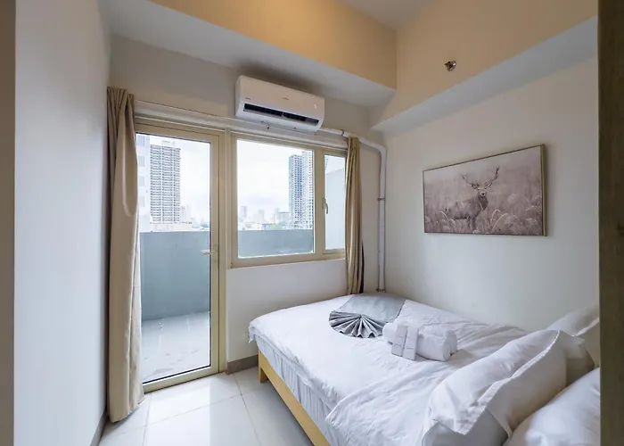 Gemstonebr In Smdc Coast Residences * Manila
