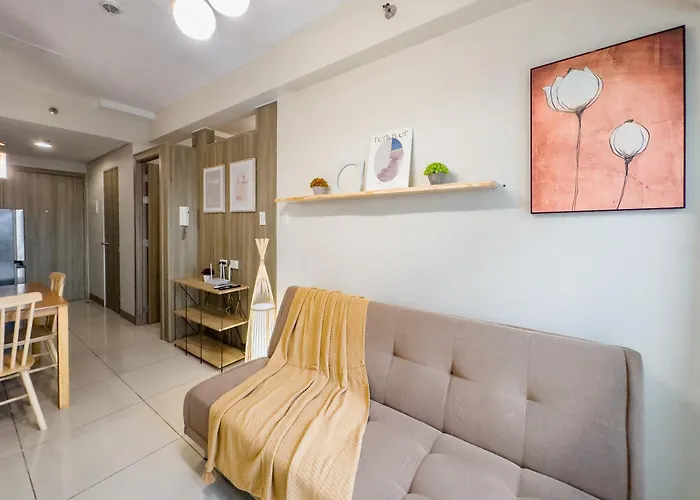 Gemstonebr In Smdc Coast Residences Apartment *