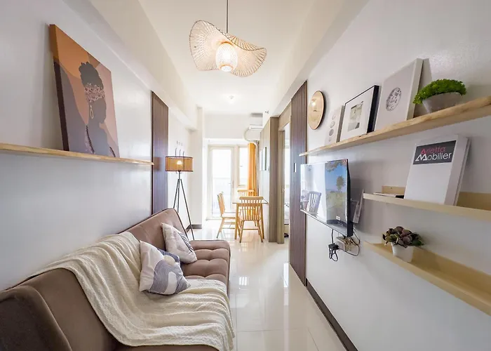 Gemstonebr In Smdc Coast Residences Apartment