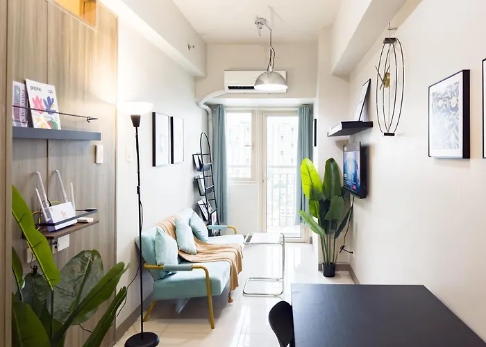 Gemstonebr In Smdc Coast Residences Apartment *